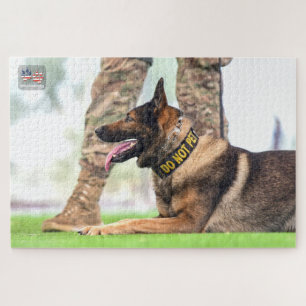 Quebra-cabeça CÃO DE TRABALHO MILITAR DOS EUA (20x30 polegadas)