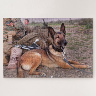 Quebra-cabeça CÃO DE TRABALHO MILITAR DOS EUA (20x30 polegadas)