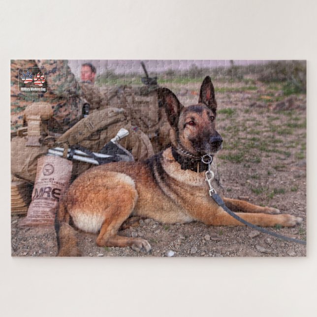 Quebra-cabeça CÃO DE TRABALHO MILITAR DOS EUA (20x30 polegadas) (Horizontal)
