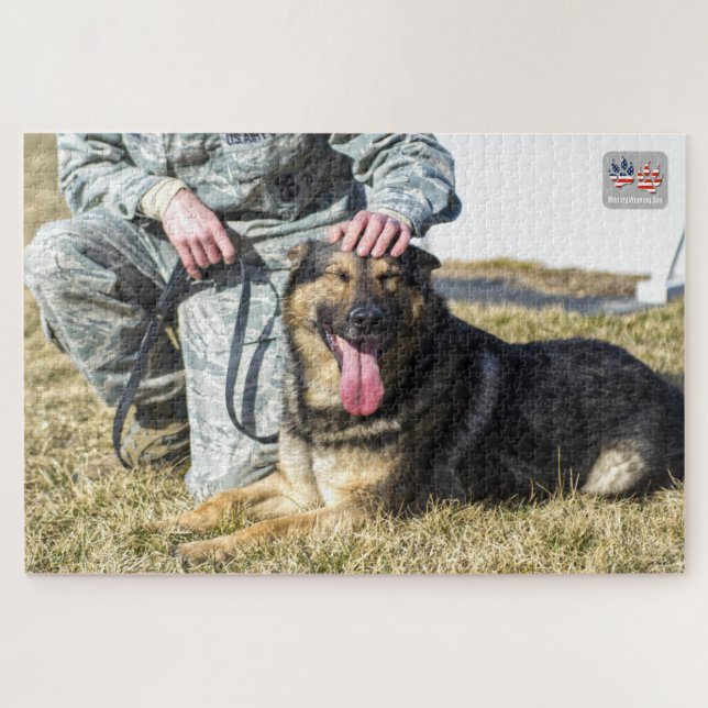 Quebra-cabeça CÃO DE TRABALHO MILITAR DOS EUA (20x30 polegadas) (Horizontal)