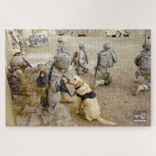 Quebra-cabeça CÃO DE TRABALHO MILITAR DOS EUA (20x30 polegadas)