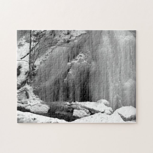 Quebra-cabeça Cascata branca e negra congelada (Horizontal)
