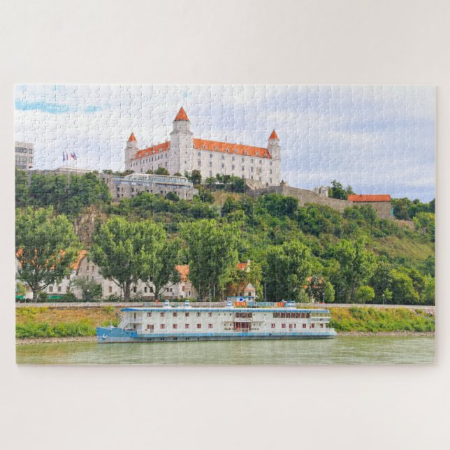 Quebra-cabeça Castelo de Bratislava, rio Danúbio, Eslováquia (Horizontal)