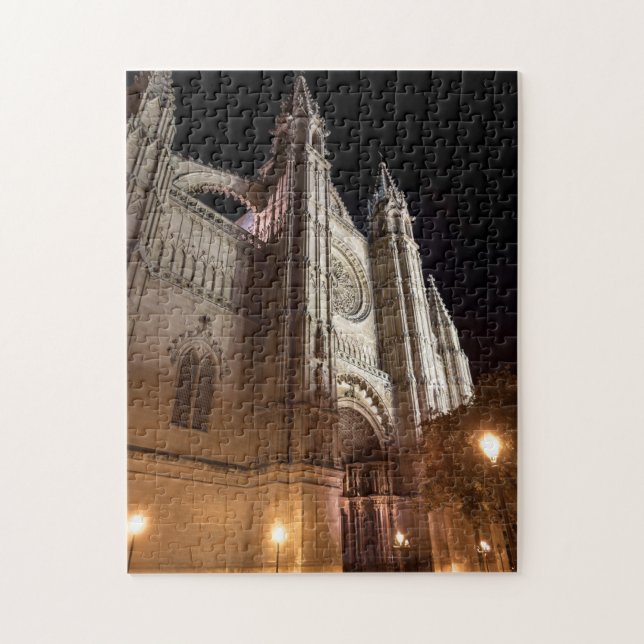 Quebra-cabeça Catedral de Palma de Maiorca à noite - Espanha (Vertical)