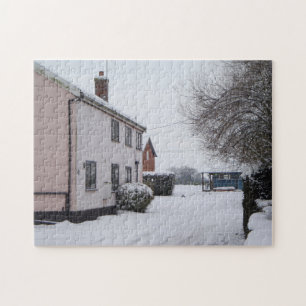 Quebra-cabeça cena da neve com a foto do original da casa de