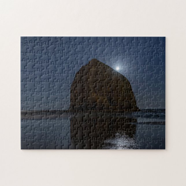 Quebra-cabeça Céus Acima de Haystack Rock | Cannon Beach, Oregon (Horizontal)