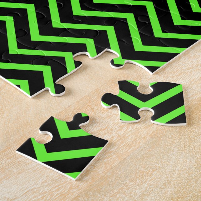 Quebra-cabeça Chevron Verde e Preto (Lateral)