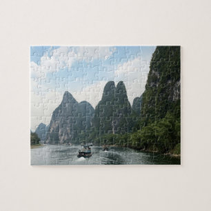 Quebra-cabeça China, Guilin, Rio Li, Barcos fluviais alinham-se