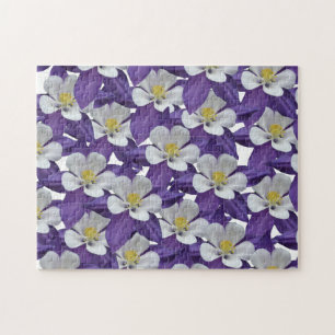 Quebra-cabeça Columbine Purple e White Flower Pattern Quebra-cab