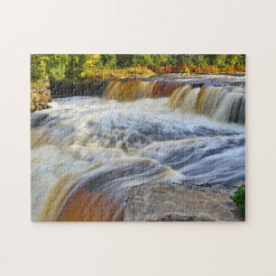 Quebra-cabeça com caixa de presentes/cachoeiras