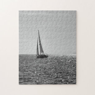 Quebra-cabeça Cool modern photo of sail boat in summer