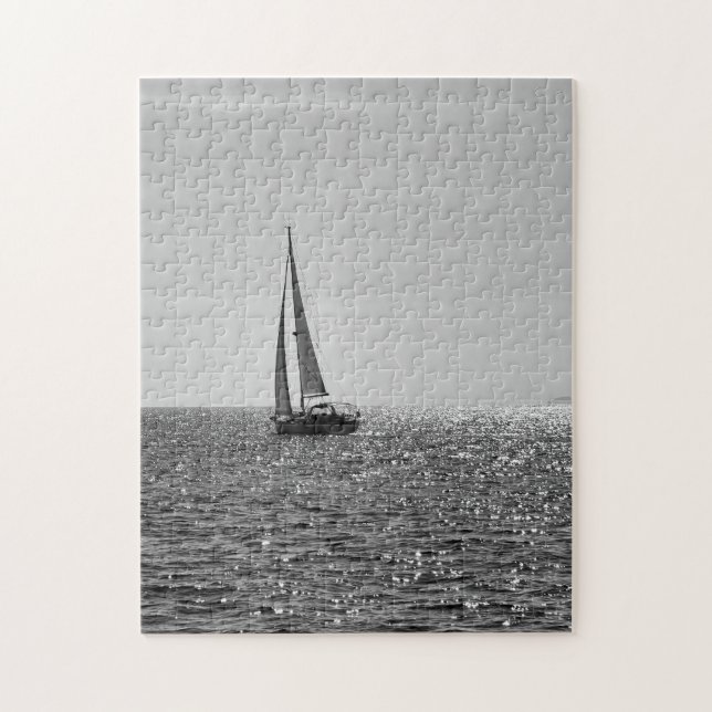 Quebra-cabeça Cool modern photo of sail boat in summer (Vertical)