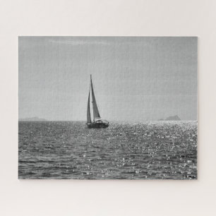 Quebra-cabeça Cool modern photo of sail boat in summer