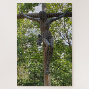 Quebra-cabeça Crucifixion Jesus Christ hanging on the cross