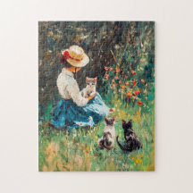Dama com chapéu brincando com gatinhos na grama