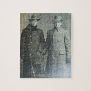 Quebra-cabeça Dapper Brothers in Overcoats RPPC Foto B&W