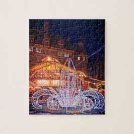 Quebra-cabeça Decorações, em frente à Câmara