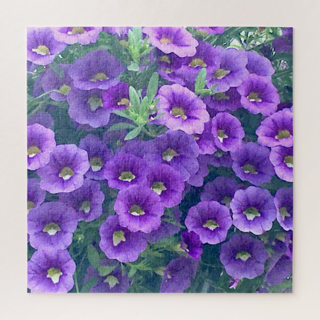 Quebra-cabeça Desafiando Mini Petunias Roxas (Vertical)