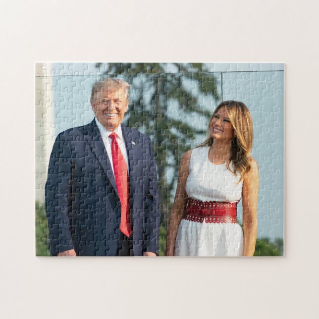 Quebra-cabeça Donald Trump & Melania 4 de julho de 2020 (Horizontal)