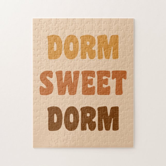 Quebra-cabeça Dorm Sweet Dorm Brown Retro 70s Lettering (Vertical)