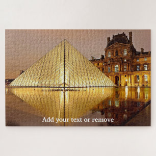 Quebra-cabeça Entrada da pirâmide de vidro no Museu do Louvre,