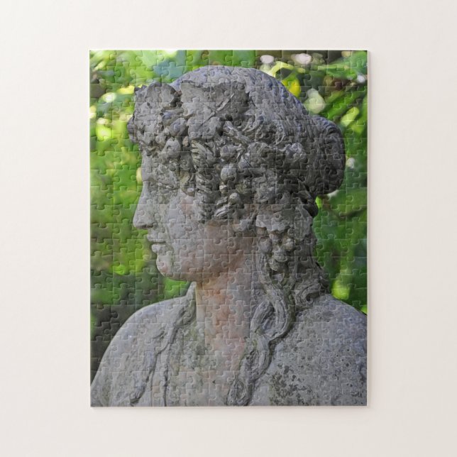Quebra-cabeça Estátua de deusa no jardim (Vertical)