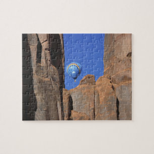 Quebra-cabeça EUA, Utah, Monument Valley. Um balão de ar