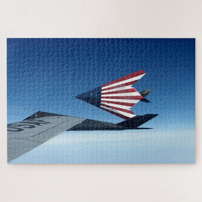 Quebra-cabeça F-117 Nighthawks Sobre a Liberdade (Horizontal)