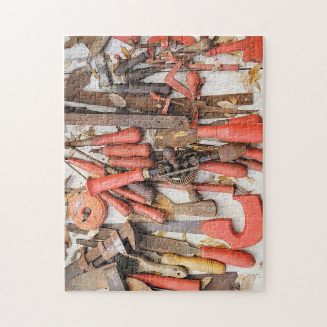 Quebra-cabeça Ferramenta Antiguamente Rustic Red Man (Vertical)