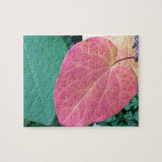 Quebra-cabeça Folhas do Coração de Verde Amarelo -