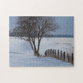 Quebra-cabeça Foto da cena da cerca de inverno e árvores