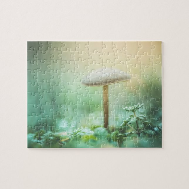 Quebra-cabeça Foto da natureza do cogumelo entonado (Horizontal)