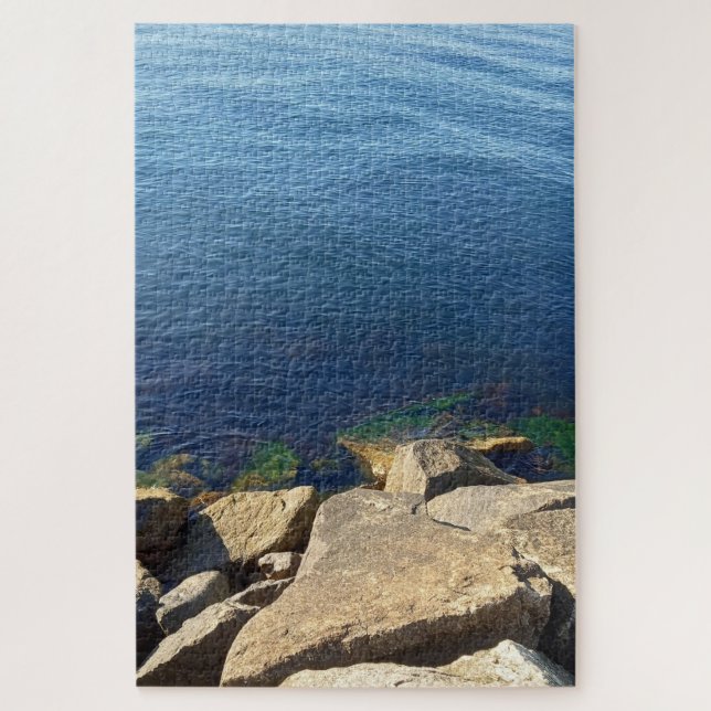 Quebra-cabeça Foto de Deep Blue Ocean e Rocky Shore (Vertical)