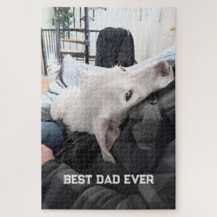 Quebra-cabeça Foto de lindo cachorro branco com o papai no Dia d