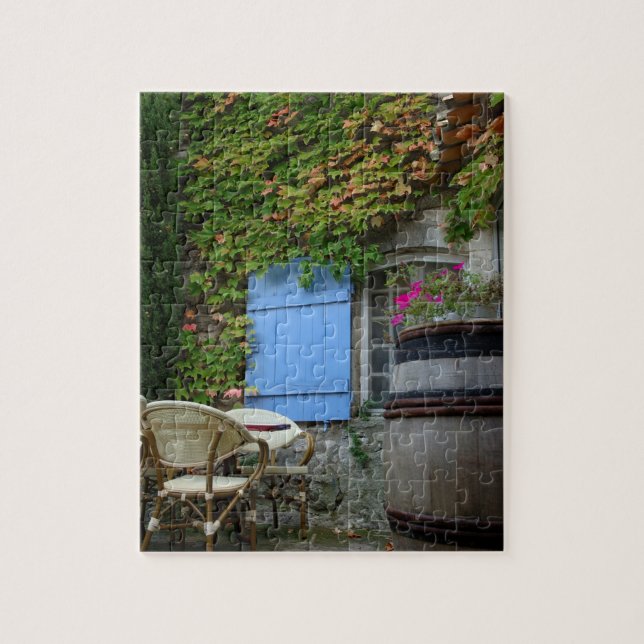 Quebra-cabeça França, Les Baux de Provence, pátio de café (Vertical)