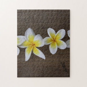 Quebra-cabeça Frangipanis Plumeria em Madeira Rústica