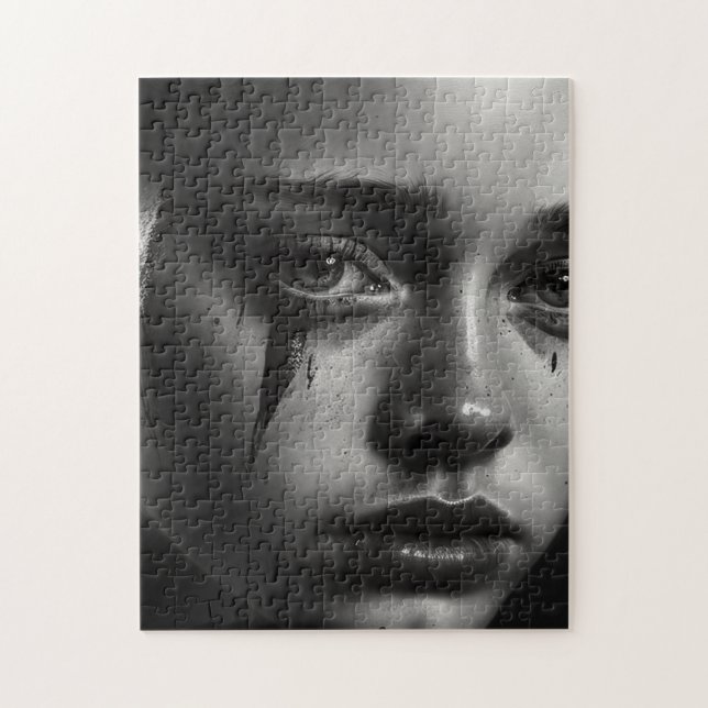 Quebra-cabeça Girl with tears (Vertical)