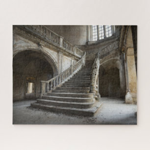 Quebra-cabeça Grand Staircase em uma Fantasia Abandonada Chateau