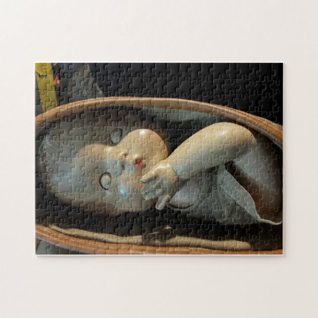 Quebra-cabeça Jigsaw Puzzel Creepy Doll por JP Denyer (Horizontal)