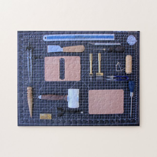 Quebra-cabeça Kit de ferramentas de trabalho em couro - 11x14 -  (Horizontal)