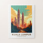 Quebra-cabeça Kuala Lumpur Malásia - Viagem Art Vintage<br><div class="desc">Kuala Lumpur retro viagem design. A cidade também é o lar dos marcos da era colonial britânica,  como a estação ferroviária de Kuala Lumpur e o edifício Sultan Abdul Samad.</div>
