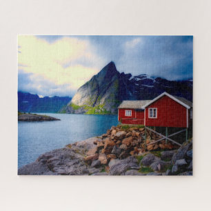 Quebra-cabeça Linda Casa Vermelha do Fjord da Noruega