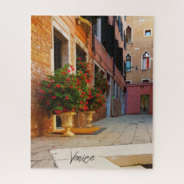 Quebra-cabeça Lindos canais de Flores Vermelhas de Veneza Itália (Vertical)