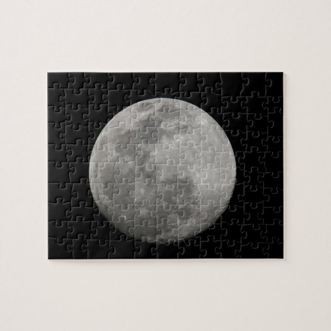 Quebra-cabeça Lua cheia em preto e branco. Crédito: Arthur (Horizontal)