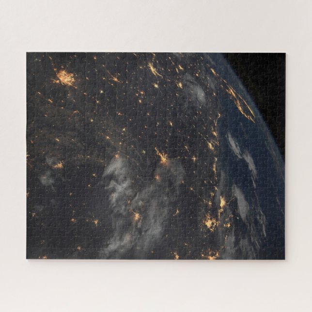 Quebra-cabeça Luzes Da Cidade À Noite No Planeta Terra (Horizontal)