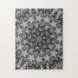 QUEBRA-CABEÇA MANDALA GEOMÉTRICA KALEIDOSCOPIC PRETO E BRANCO