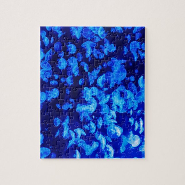 Quebra-cabeça Medusa no mar azul profundo (Vertical)