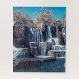 Quebra-cabeça Memorial Waterfall Washington DC.