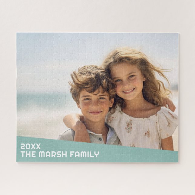 Quebra-cabeça Modern Minimal Photo with Diagonal Color Block (Horizontal)