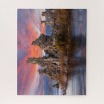 Mono Lake com Formação Tufa